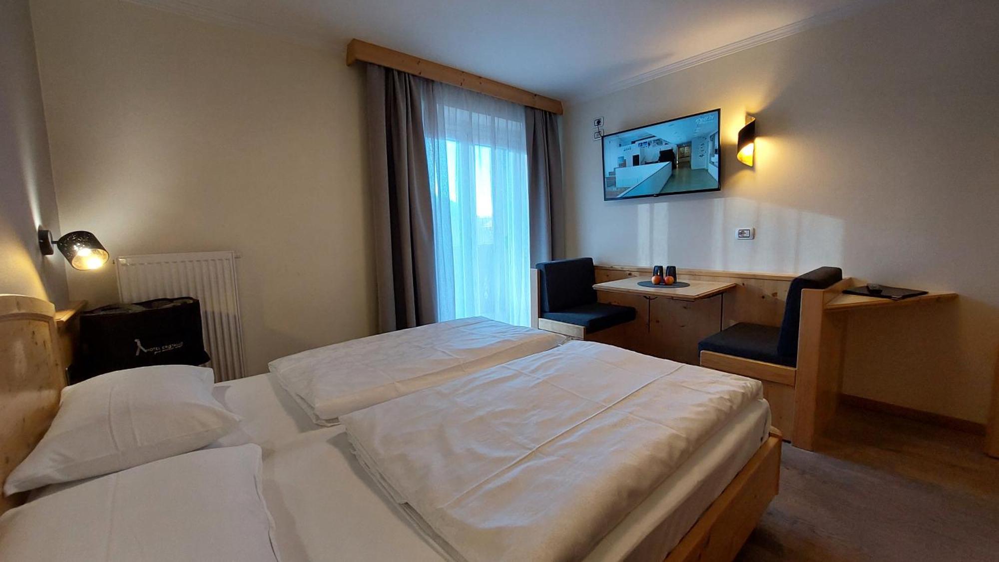 Hotel Cristallo Santa Cristina Val Gardena Buitenkant foto